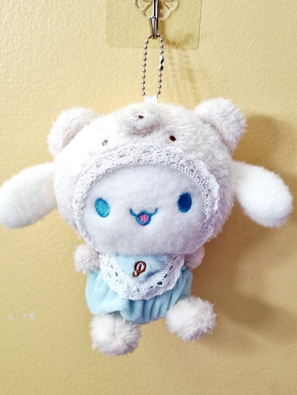Sarino Cinnamoroll Bag Clip-On Keychain Soft Plush Stuffed Animal Plushies Toy